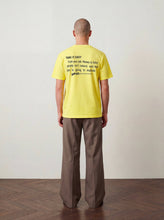 画像をギャラリービューアに読み込む, INTERNET QUOTES T-SHIRT Tシャツ / YELLOW / SS26-14043