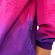 画像をギャラリービューアに読み込む, WORLD LOOKS GREAT HOODY パーカー / FUCSIA/BLUE ブルー ピンク